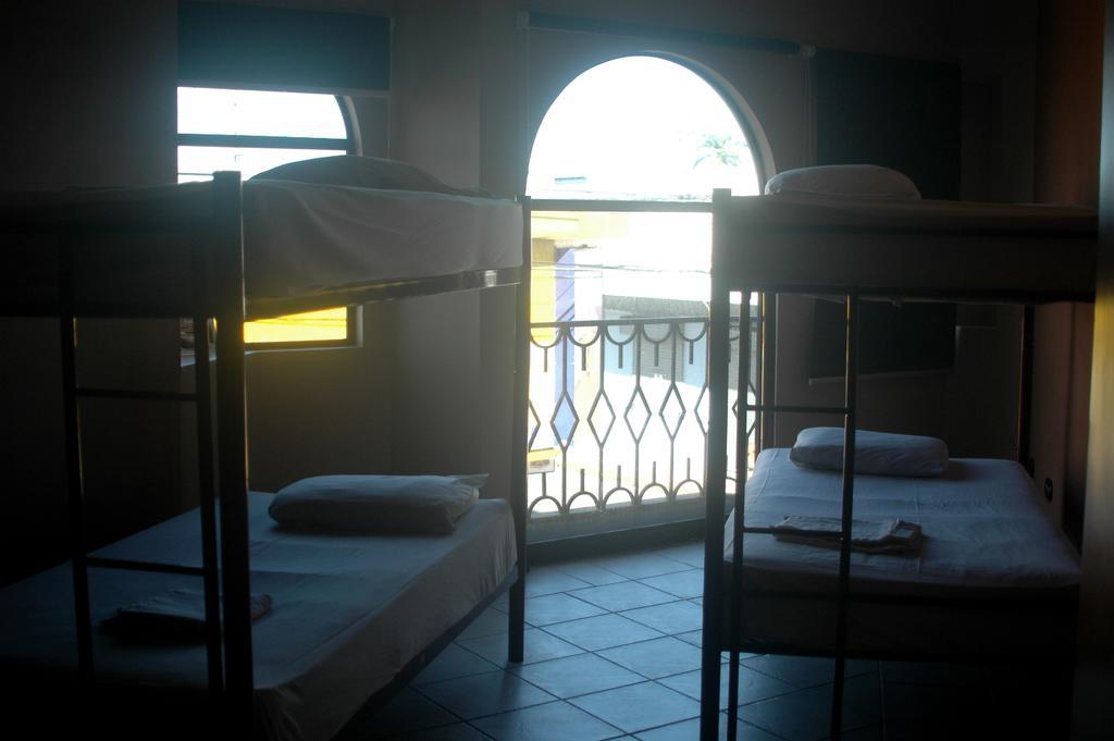 Alajuela Backpackers Airport Hostel Chambre photo
