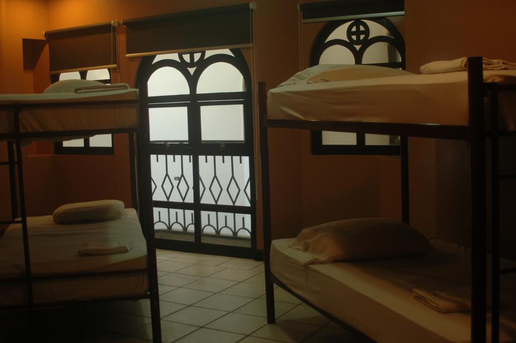 Alajuela Backpackers Airport Hostel Chambre photo