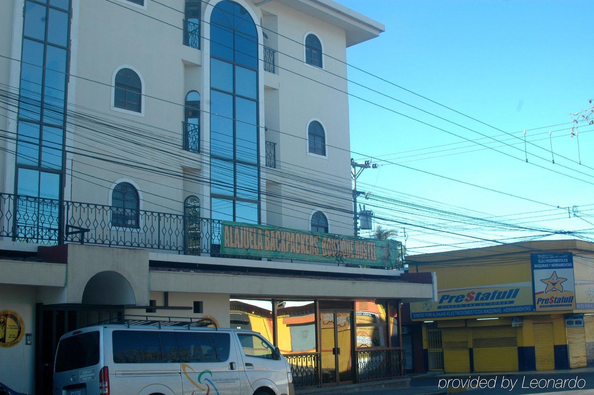 Alajuela Backpackers Airport Hostel Extérieur photo